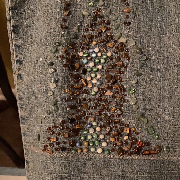 Cache - Picture 3 of 5